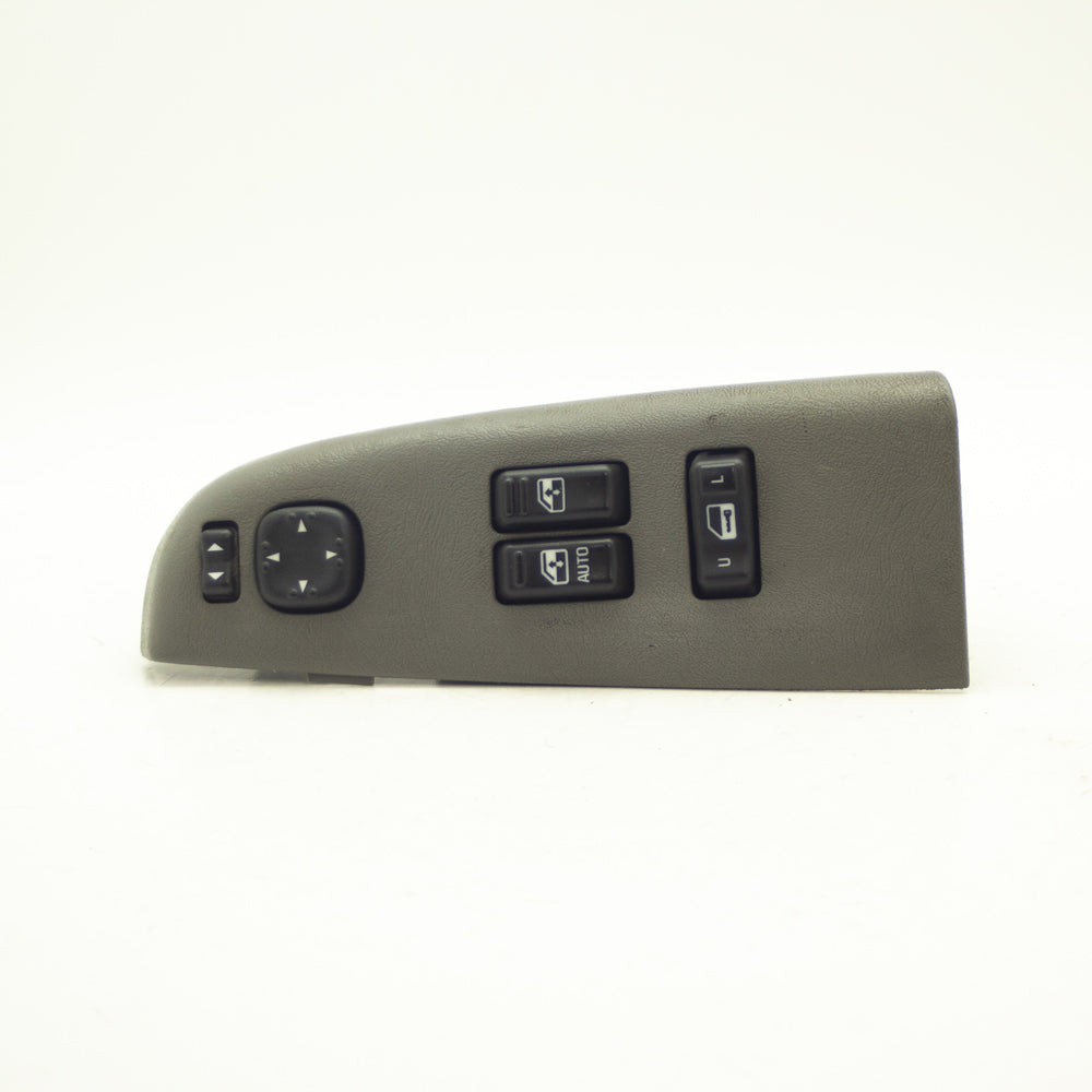 OEM 01-02 Chevy Silverado GMC Sierra LH Driver Side Power Master Window Switch