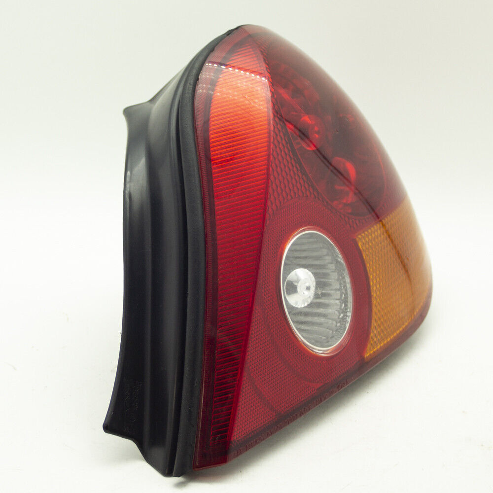 03 04 Hyundai Tiburon Right Passenger Side Tail Light Lamp Assembly - Used OEM