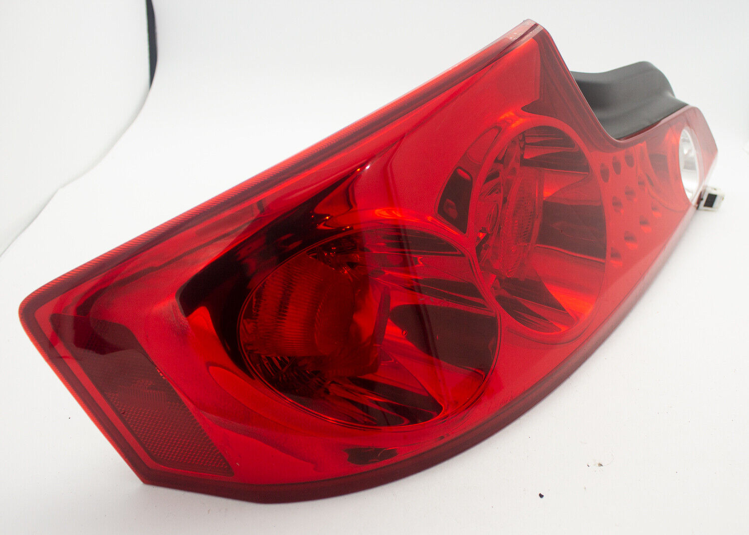 OEM 03-05 Infiniti G35 Coupe  Rear Outer Driver Left Hand Side Tail Light Lamp