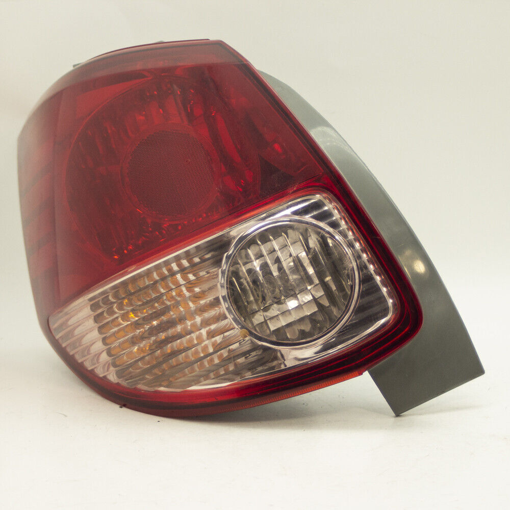 2003 20004 Toyota Matrix Driver Left Hand Side Outer Tail Light Lamp Used OEM