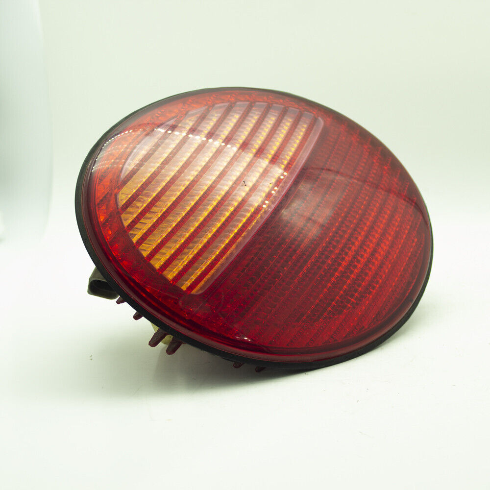 1998-2005 Volkswagen VW Beetle Driver Left Side Tail Light Lamp 1C0945095F OEM