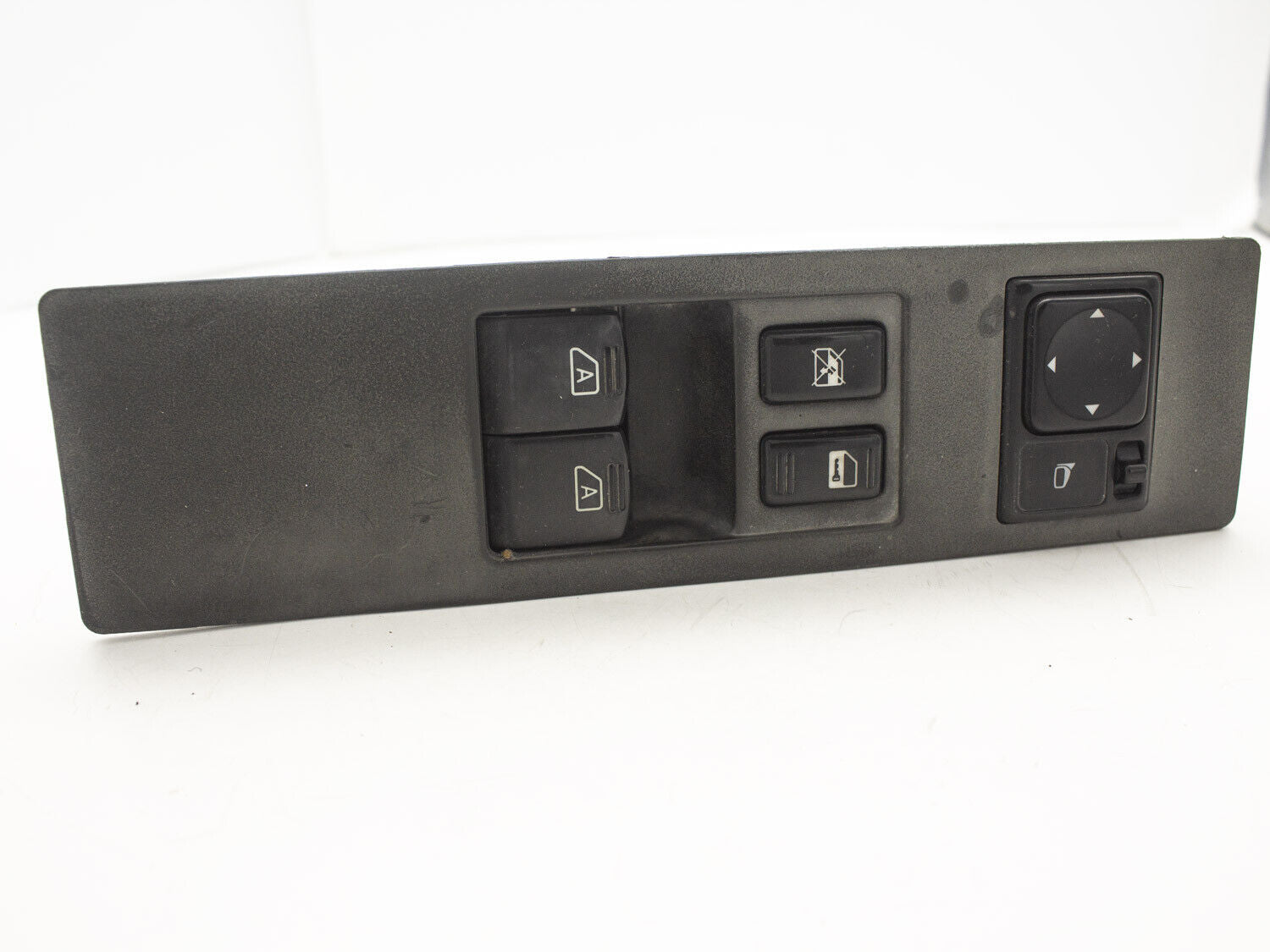 04-15 Nissan 2DR Titan King Cab OEM Driver Left Side Power Master Window Switch