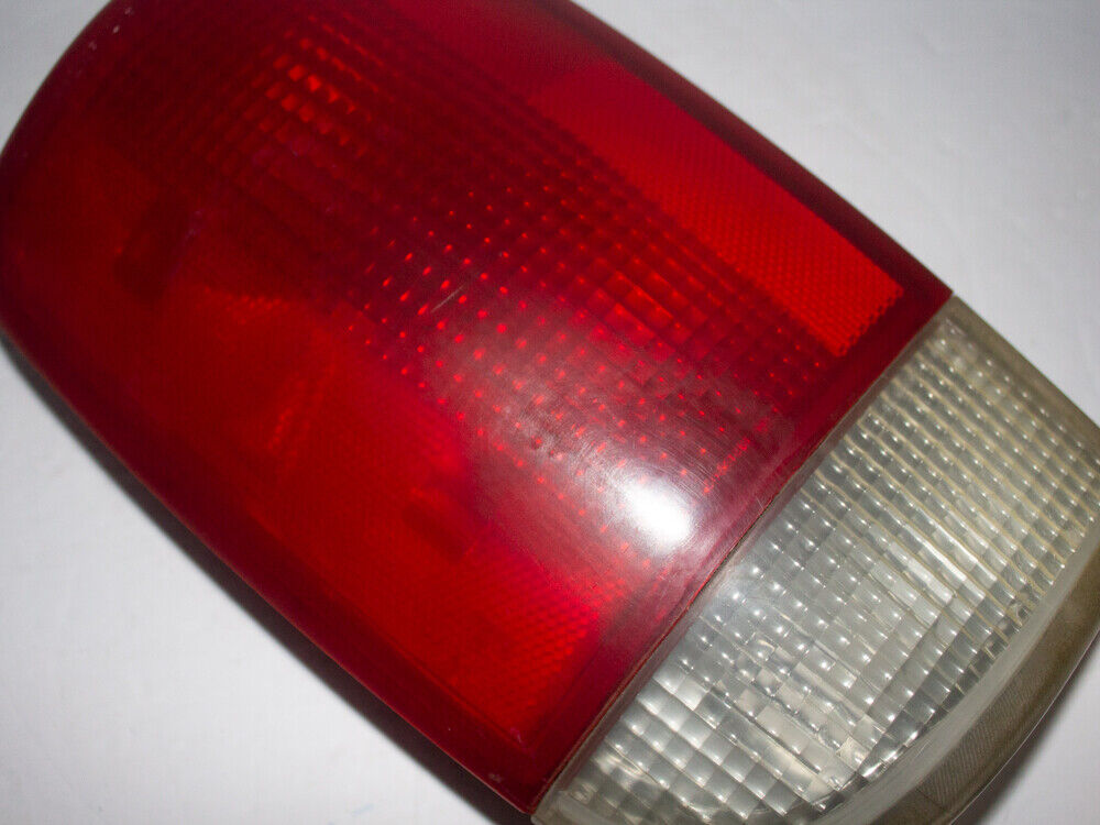 1x Used GM Jimmy Blazer Outer Rear LH Left Hand Driver Side Tail Light Lamp